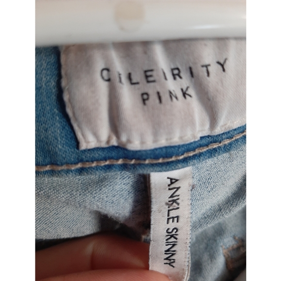 Celebrity Pink Jeans - Picture 3 of 5